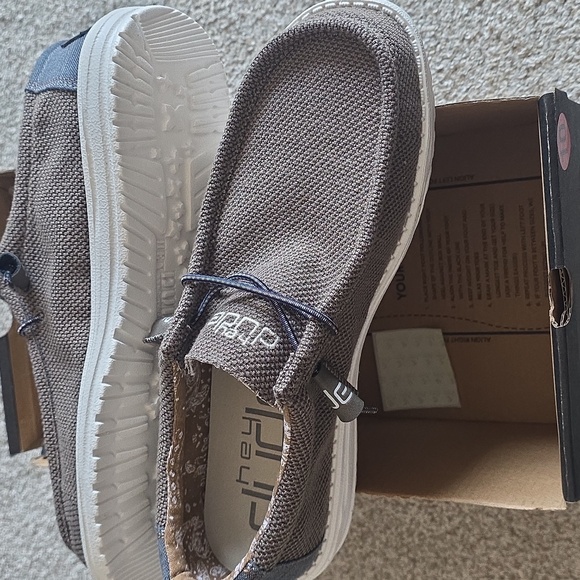 Men's Wally Hey Dudes - Picture 4 of 7